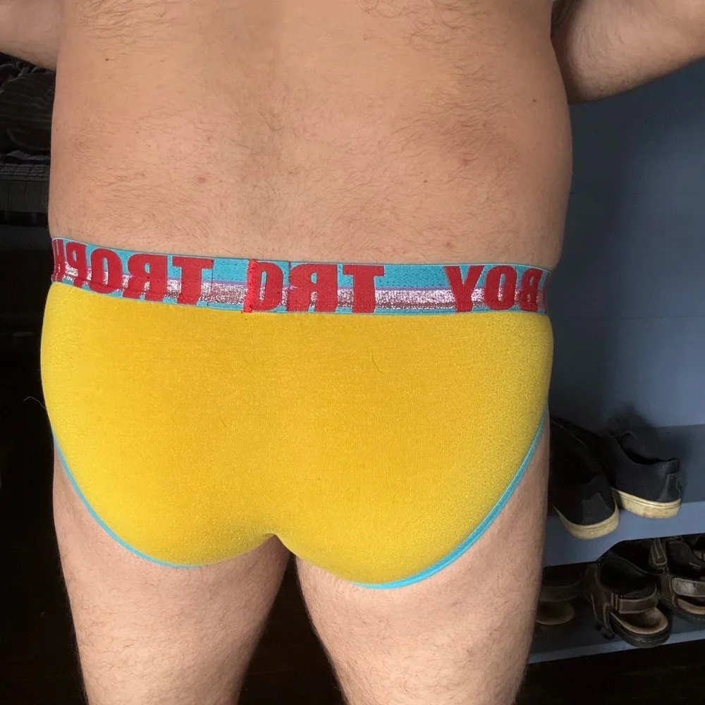 Andrew Christian Yellow Medium Briefs - Picture 2 of 4